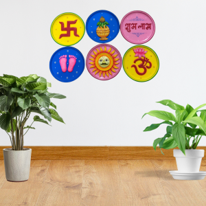 3D Clay Work Wall Plate with Pattachitra Design