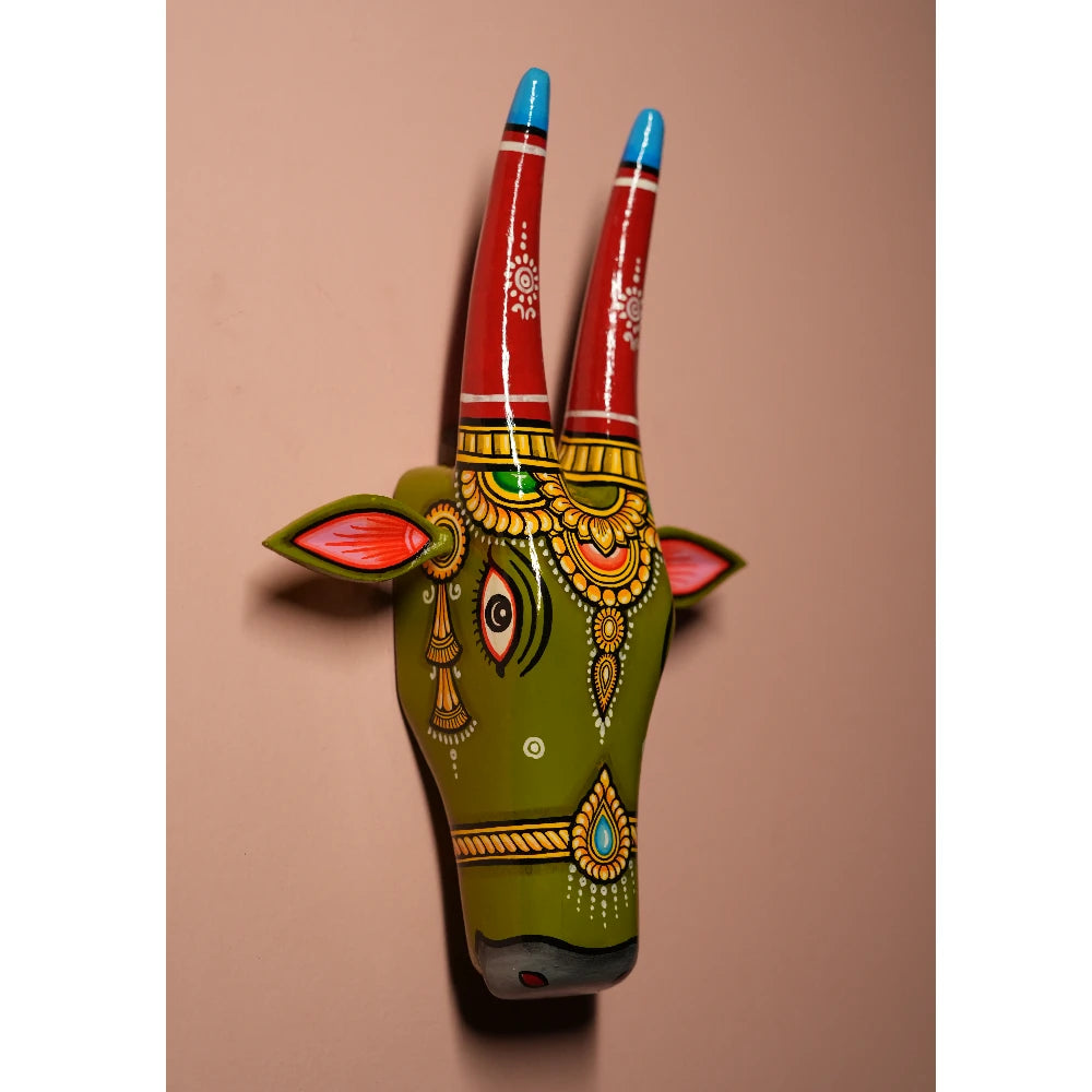 Hand-painted Pattachitra Cow Head Mehandi Green - Image 4