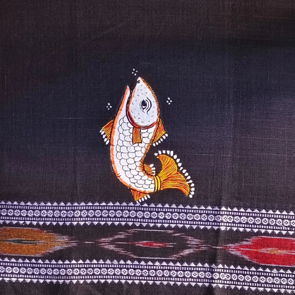 Hand-painted Pattachitra Matsya Kanya Blouse With Beena In Hands With Fish On Sleeves - Image 3