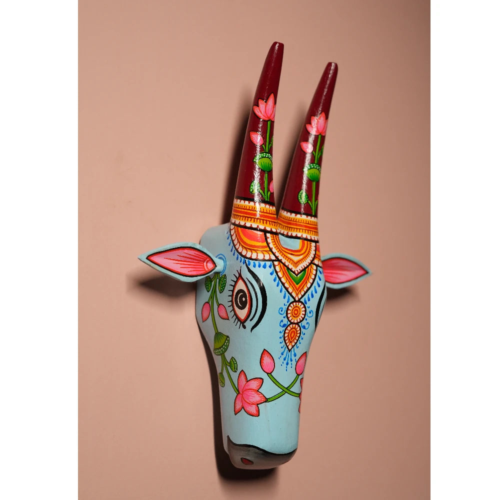 Hand-painted Pattachitra Cow Head Light Sky Blue - Image 4