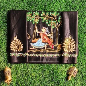 Hand-painted Pattachitra Raja Theme With Flower On Sleeves Blouse