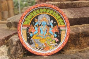 Hand-painted Pattachitra Vishnu Wall Plate | Maavni