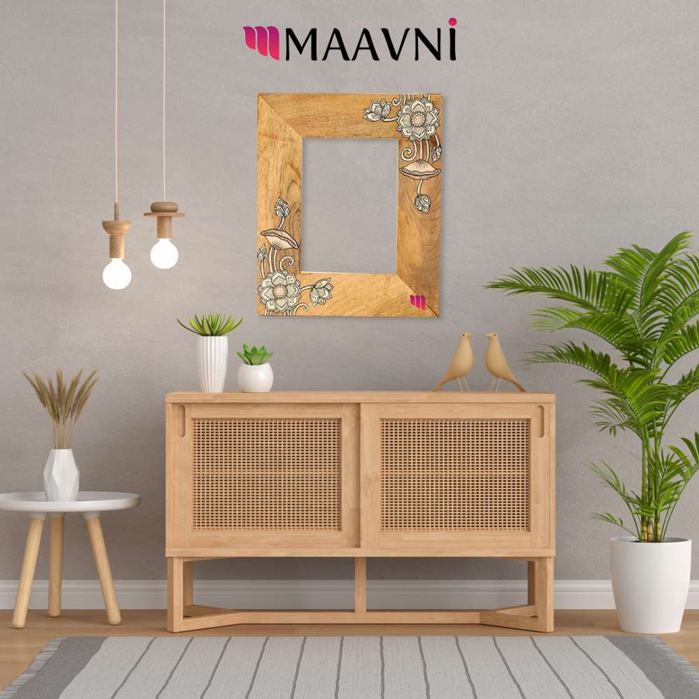 Hand-painted Pattachitra And Lotus Photo Frame Decor | Maavni