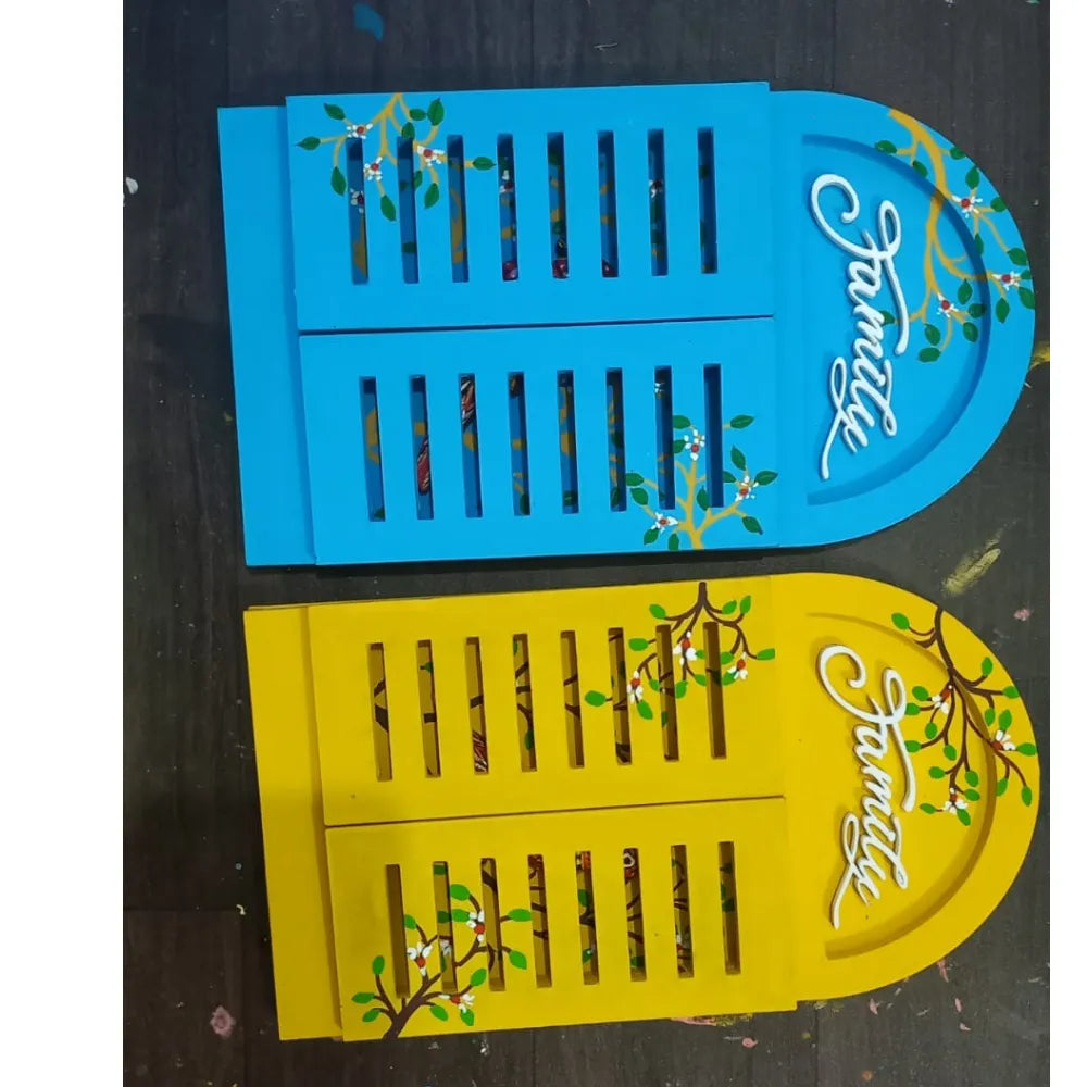 Hand-painted Pattachitra Jharokha Shape Keyholder With Family D