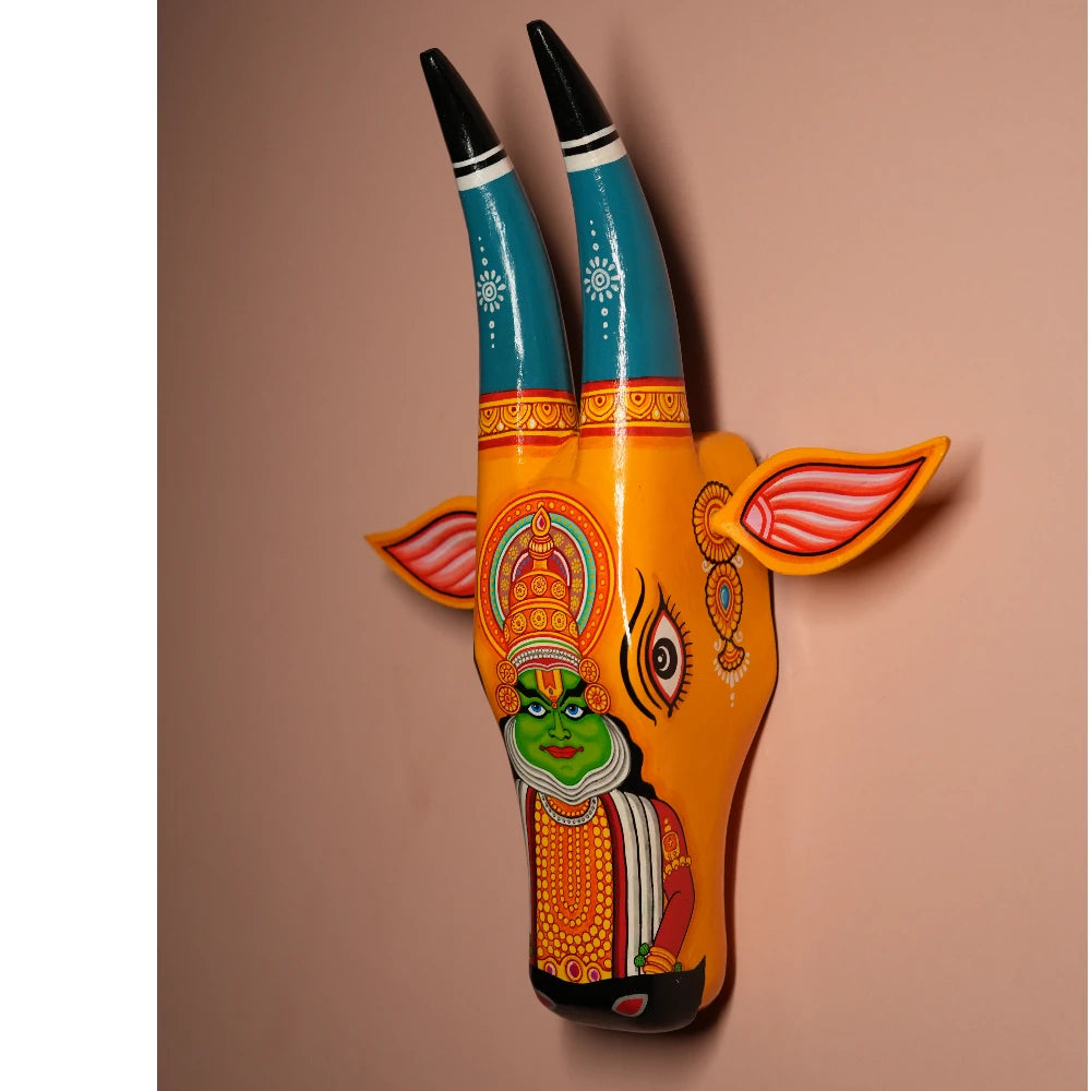 Hand-painted Pattachitra Cow Head Bharatanatyam - Image 4