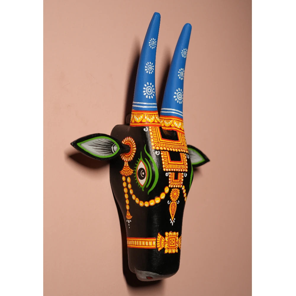 Hand-painted Pattachitra Cow Head border motif black and blue - Image 4