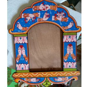 Hand-painted Pattachitra Mudra Jharokha Large By Decor | Maavni